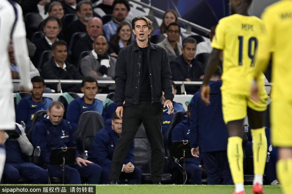 摩纳哥惨遭布鲁日狂轰26脚射门，创下欧冠历史新低！